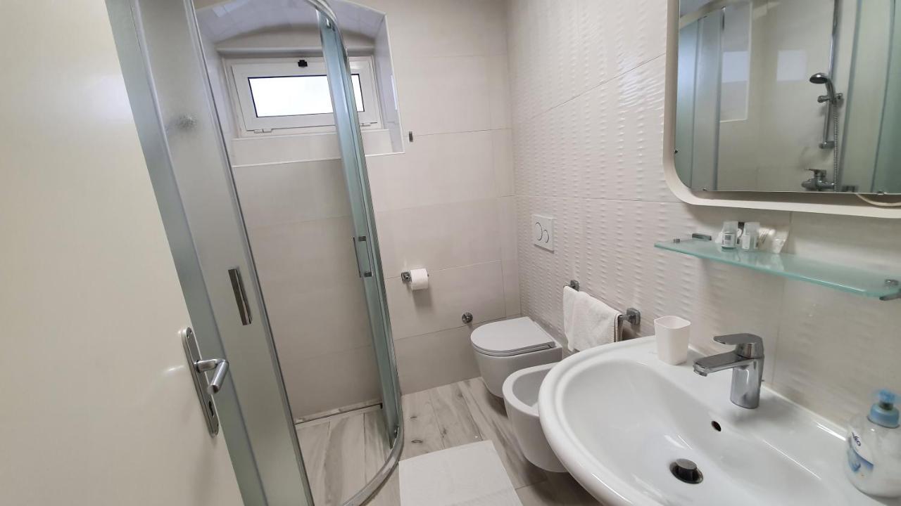 Apartments Villa Ernesta Rovinj Eksteriør billede